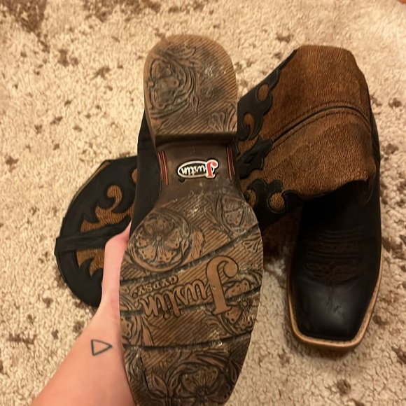 Square towed cowgirl boots - Picture 3 of 3